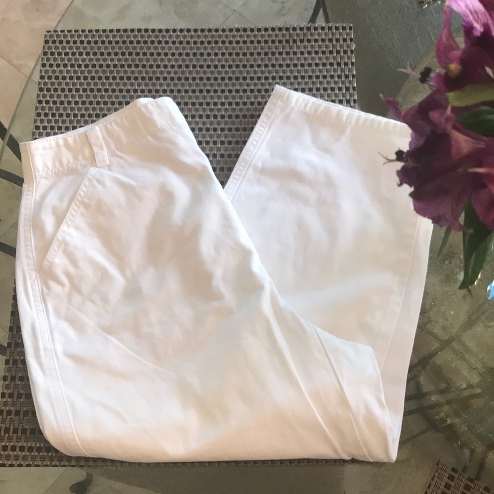 2pairs Liz Claiborne denim capris white and blue 6